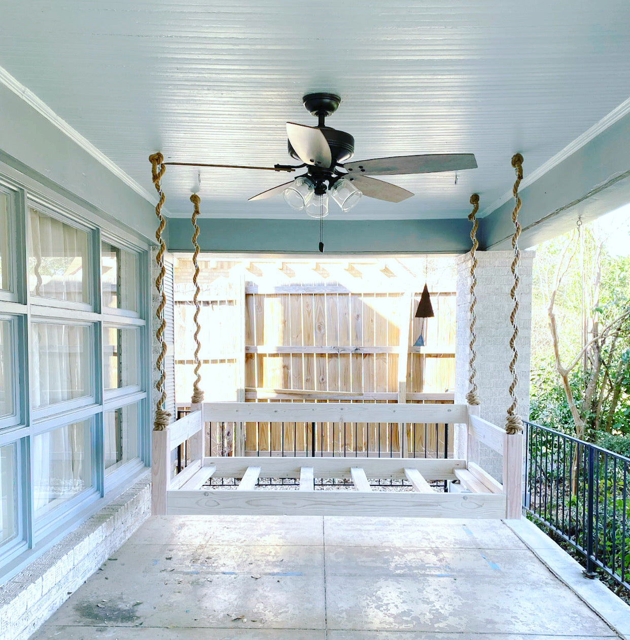 Texas Swing (Twin Frame)